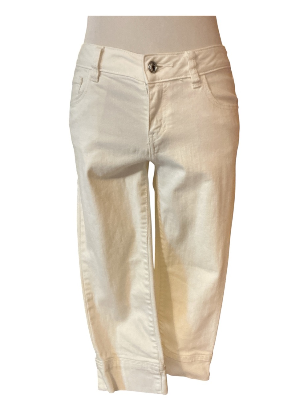Apt. 9 White Capri Pants